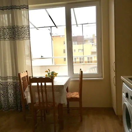 Central Sunny פומורי